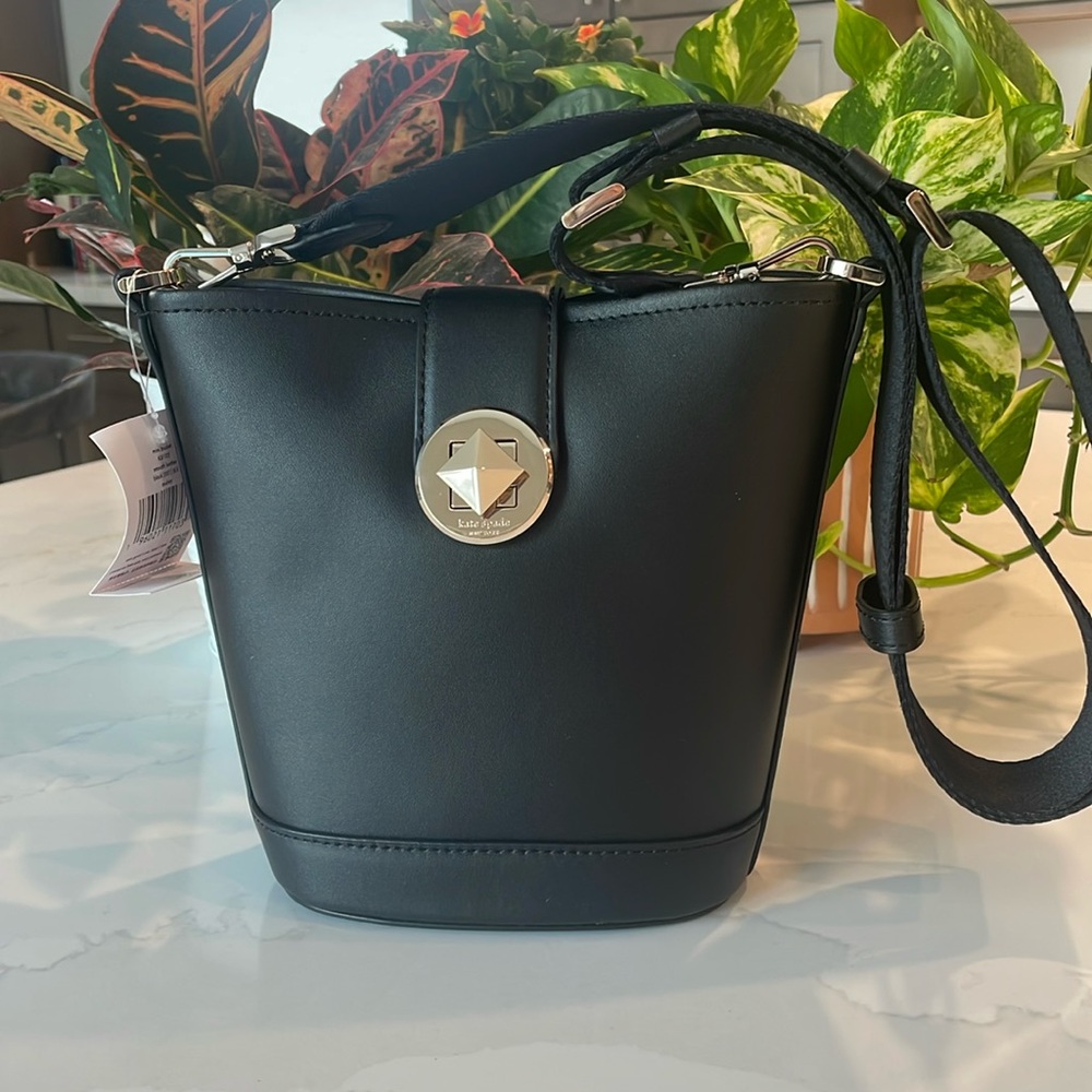 Kate Spade Black Leather Bucket Bag NWT - Picture 3 of 9